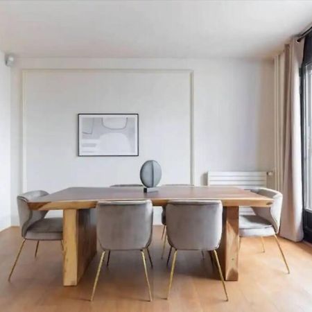 Avenue Montaigne Luxury Apartment 2Br 4P París Exterior foto