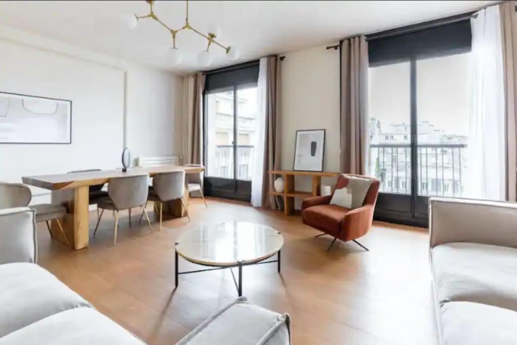 Avenue Montaigne Luxury Apartment 2Br 4P París Exterior foto