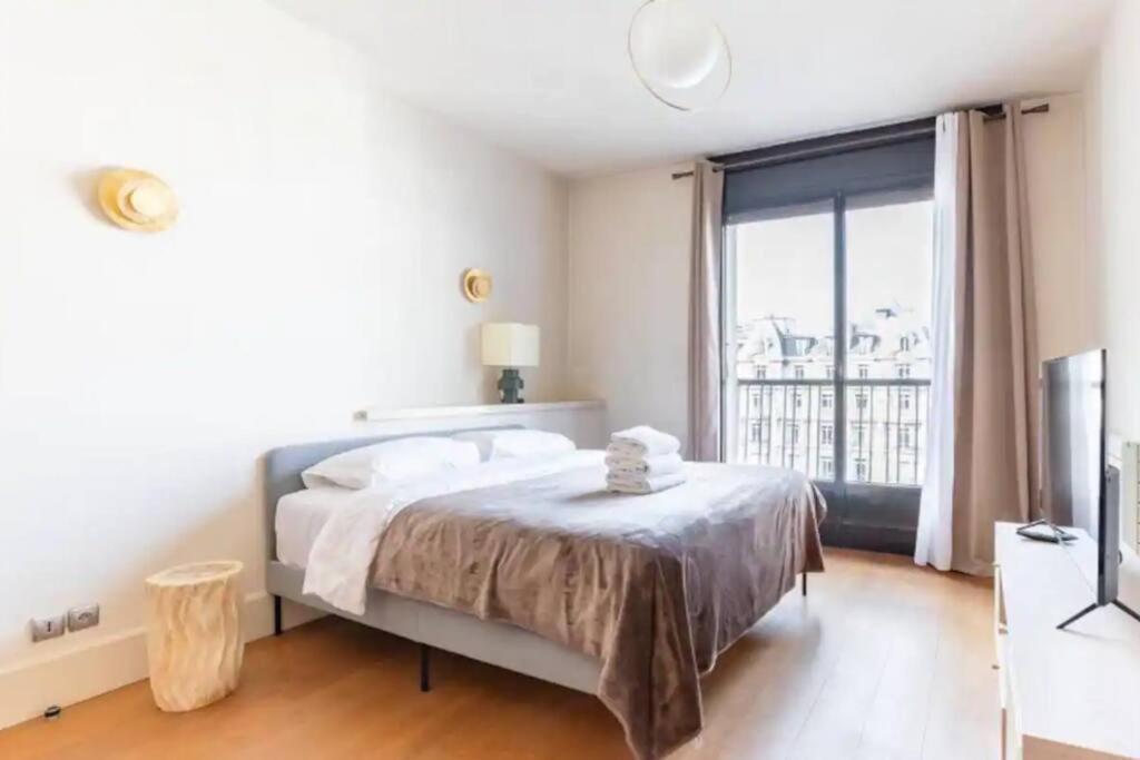 Avenue Montaigne Luxury Apartment 2Br 4P París Exterior foto